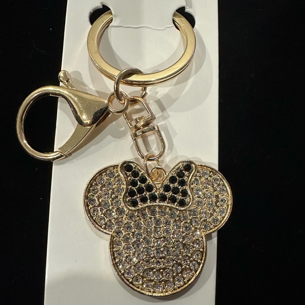 Minnie mouse shaped key chain